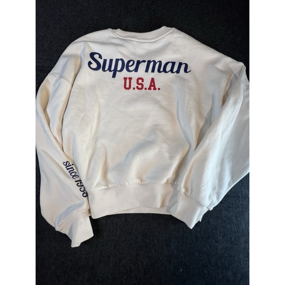 Warner Bros. DC Comics Superman Sweatshirt Cream Crew neck  Size M Vintage - Picture 4 of 4